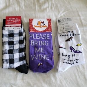 NWT 3 Pairs Socks